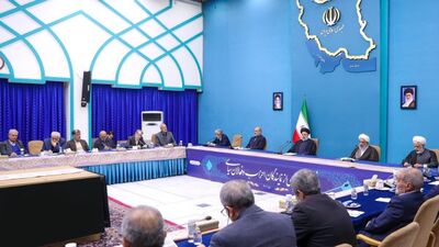 اصلاح‌طلبان به دیدار رئیسی رفتند!/ گزارش تصویری از یک نشست سیاسی در آستانه انتخابات