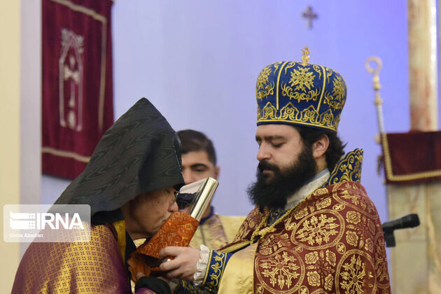 جشن سال نو میلادی در کلیسای سرکیس مقدس تهران