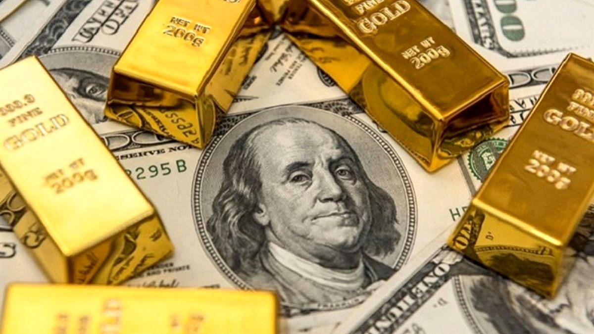  قیمت طلا و دلار متشکل پنجشنبه ۳۰ تیر ۱۴۰۱ 