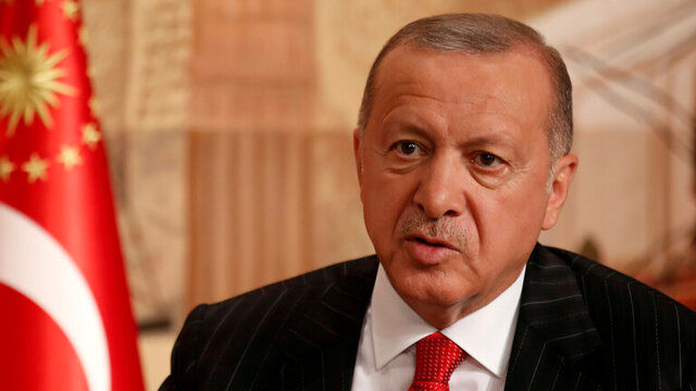 اردوغان: با روس‌ها در سطح نظامی و دیپلماتیک صحبت کرده‌ایم/هدف ترکیه بازگرداندن شهر منبج به ساکنان عربش است