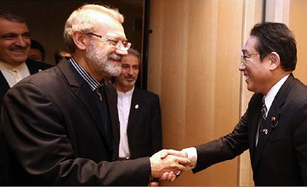 لاریجانی: ایران علاقه‌مند به گسترش روابط با ژاپن است