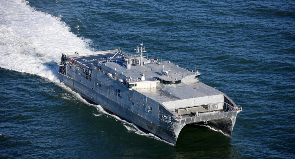 پهلوگیری کشتی ناوگان پنجم آمریکا در بندر بیروت