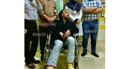 امین حیایی با پای شکسته + عکس