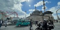 امام جماعت با وسیله نقلیه متفاوتش خبرساز شد ! + فیلم