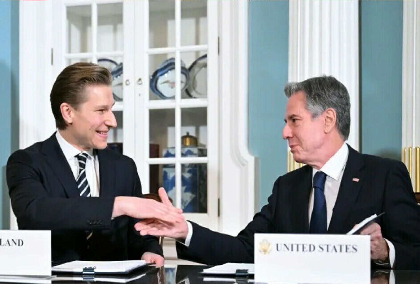 آمریکا و فنلاند توافقنامه دفاعی امضا کردند