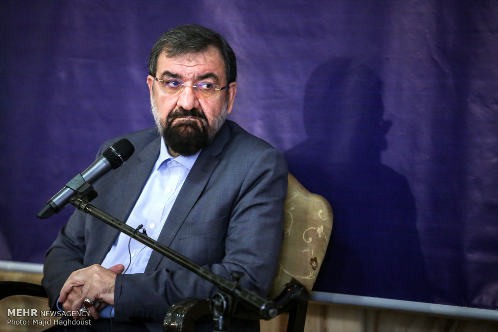 محسن رضایی: مجمع تشخیص همچنان در حال بررسی لوایح FATF است