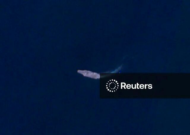 رویترز: ناوگروه آبراهام لینکلن در سواحل عمان رویت شد