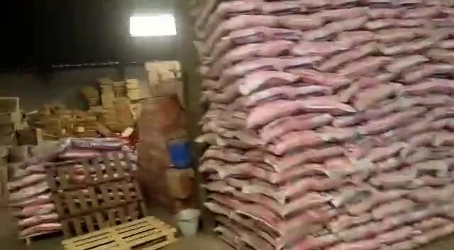  قرارگاه مقابله با احتکار کالاهای اساسی در کشور تشکیل شد 