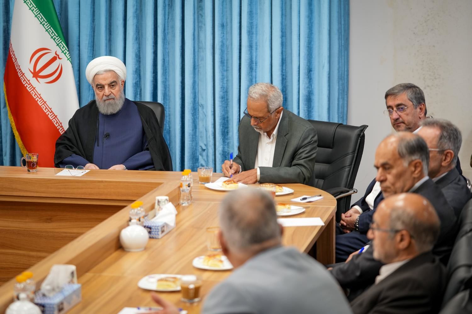 افشاگری روحانی از مخالفت آمریکا و یک کشور عربی با اتحاد نظامی ایران و کشورهای دیگر / ماجرا چه بود؟