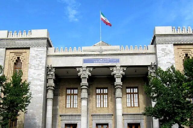 واکنش وزارت خارجه به اقدام آمریکا علیه شهروندان ایرانی/ تسهیلات لازم برای بازگشت محترمانه ایرانیان به وطن، فراهم است