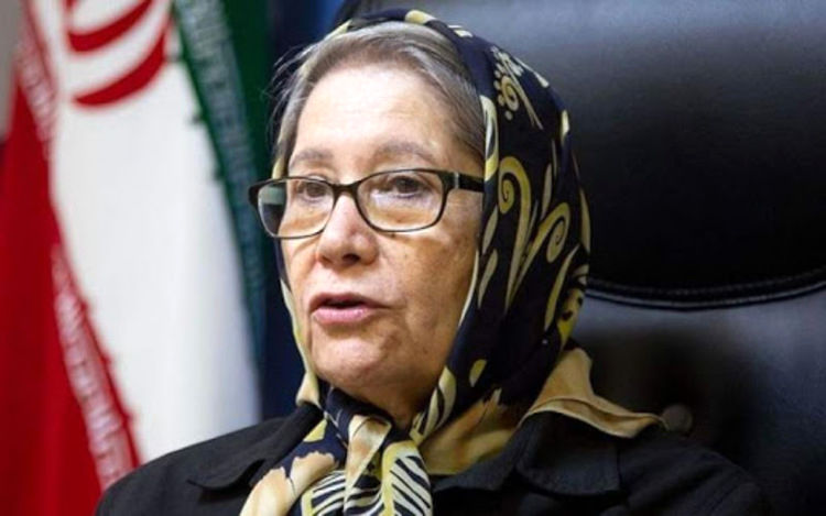 محرز: وضعیت کرونا در کشور فاجعه است / واکسن ایرانی خرداد ماه به‌دست مردم می‌رسد