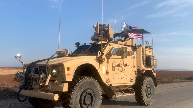 آتش گرفتن دو کامیون حامل مواد لجستیک ارتش آمریکا در سوریه