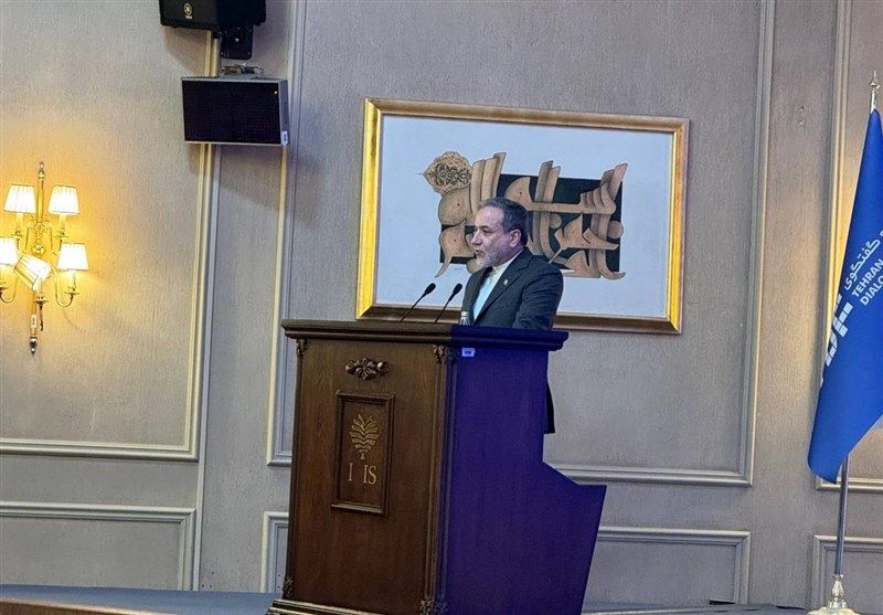 عراقچی: دیپلماسی اولین قربانی جنگ 12 روزه بود/ در جنگلی که آمریکا درست کرده برای دفاع از خود باید قوی باشی/ متجاوز را پشیمان می‌کنیم