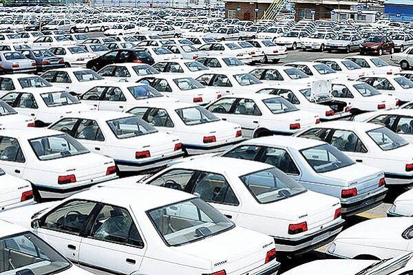 قیمت‌سازی خودرو در وبسایت‌ها / هشدار جدی رئیس اتحادیه به  خریداران خودرو