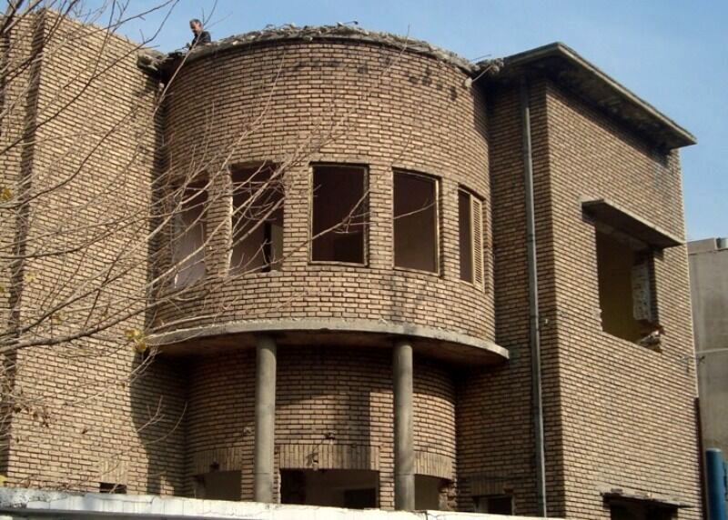 خانه زند نوابی در تهران تخریب می‌شود

