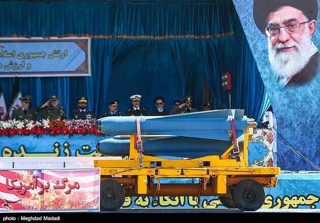 مراسم رژه روز ارتش جمهوری اسلامی