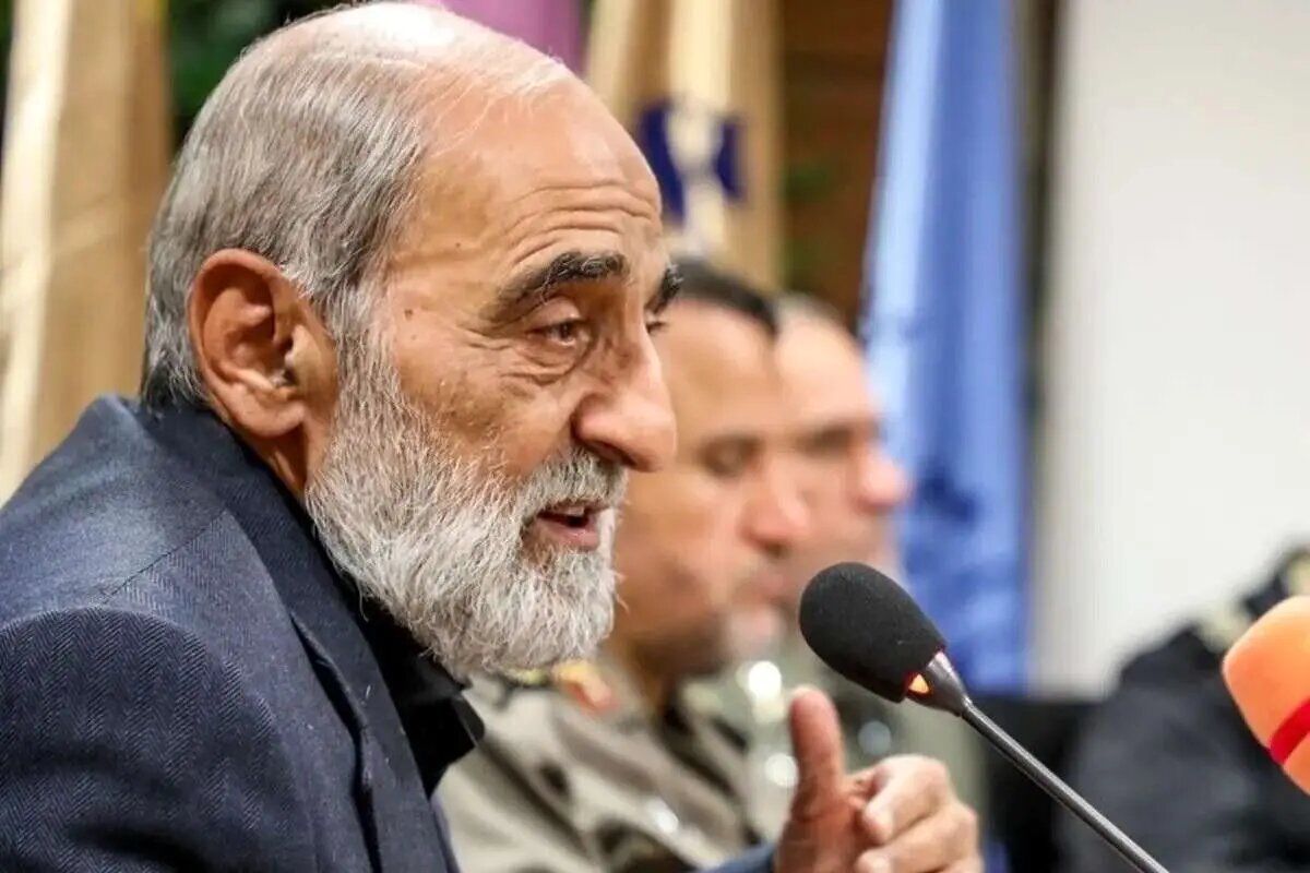 بازگشت تندروها به تنظیمات کارخانه/ پایان دوره قبول داشتن همه؛ آغاز دوباره خالص سازی!/ حمله به مردم بابت رای ندادن به «ما»