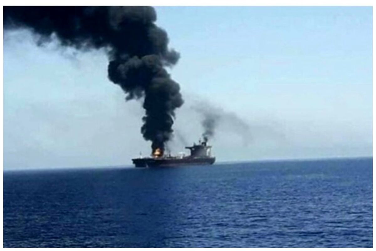اخبار تازه از حادثه دریایی در آب‌های یمن / ماجرای «پیام اضطراری» این کشتی چه بود؟