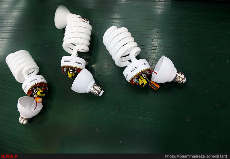 معایب و عوارض لامپ های کم مصرف