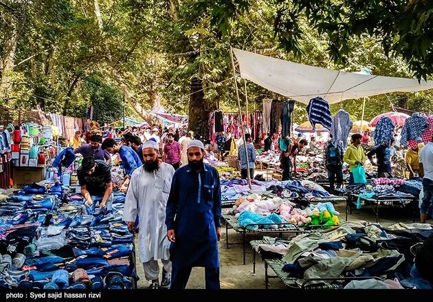 بازار عید قربان در کشمیر