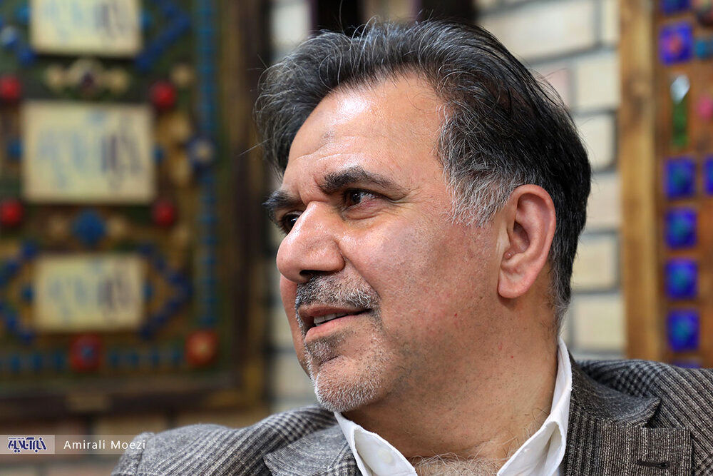 واکنش وزیر پیشین روحانی به شایعه خروج از کشور