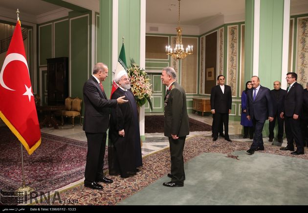 استقبال رسمی روحانی از اردوغان