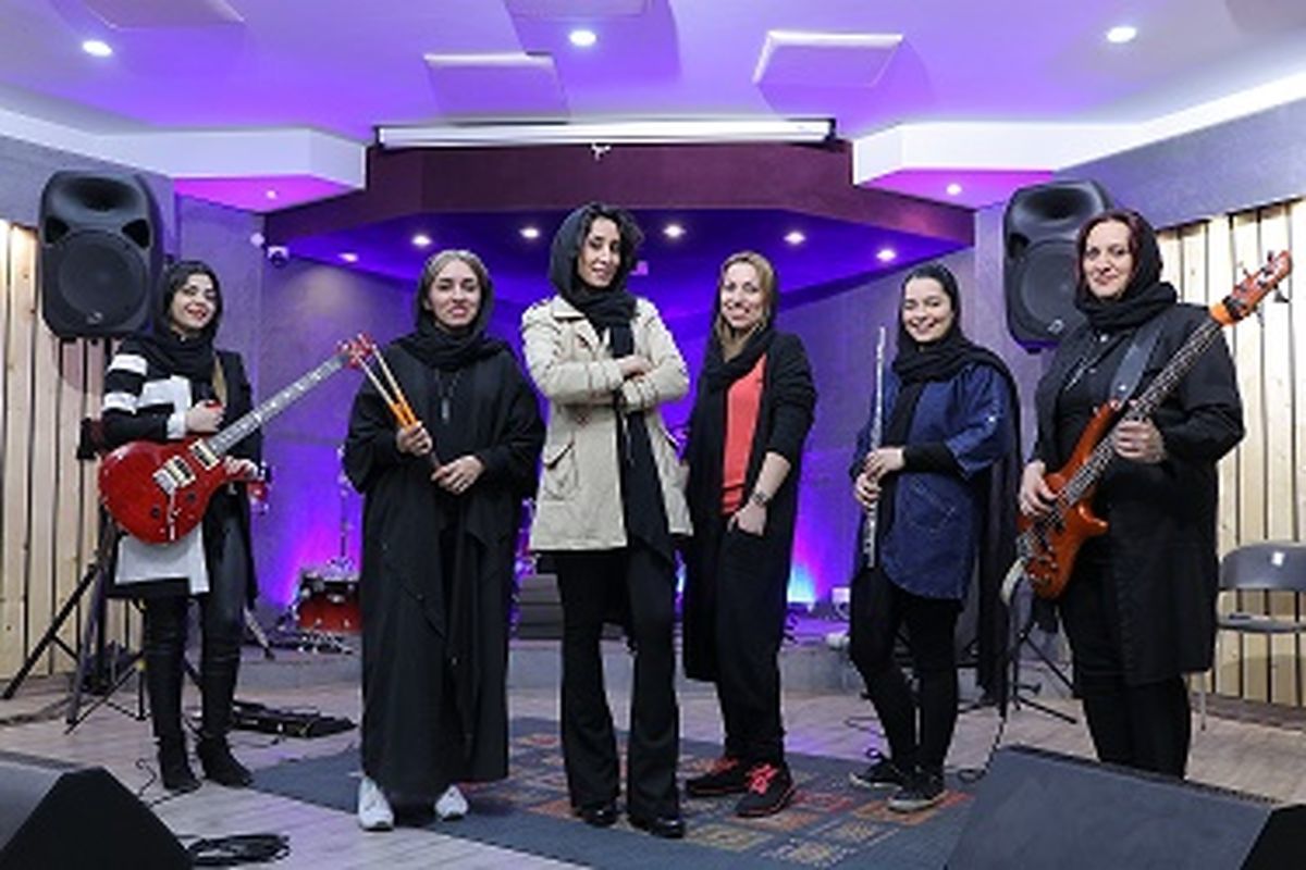 سرپرست گروه دختران دریا: کنسرت‌هایم به دلیل وجود نمونه کارها در گوگل لغو شد