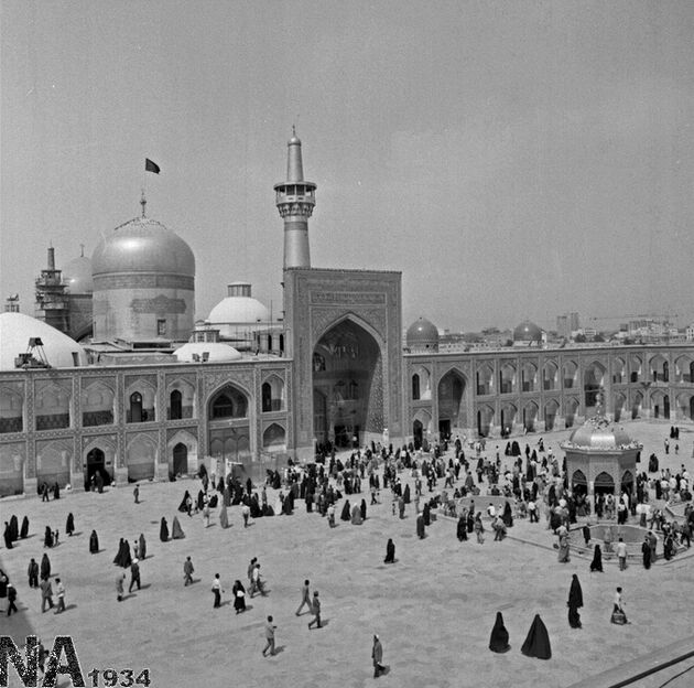 41962_296