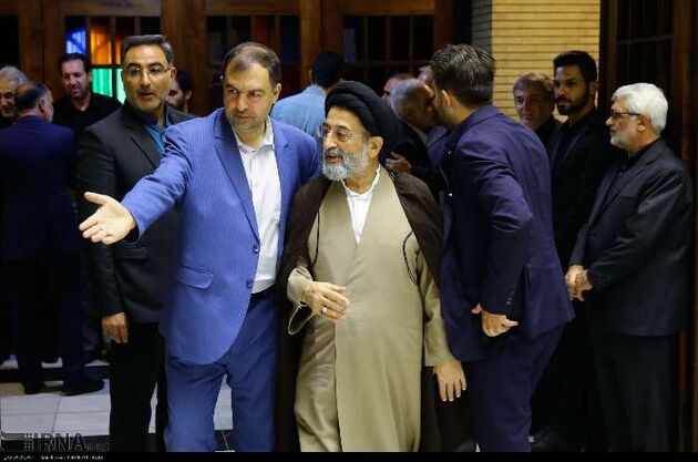 حضور اصلاح طلبان در مراسم ترحیم «عباس دوزدوزانی»