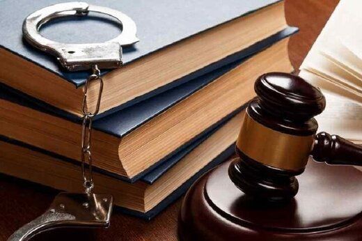  زن هتاک به لباس روحانیت در قم بازداشت شد