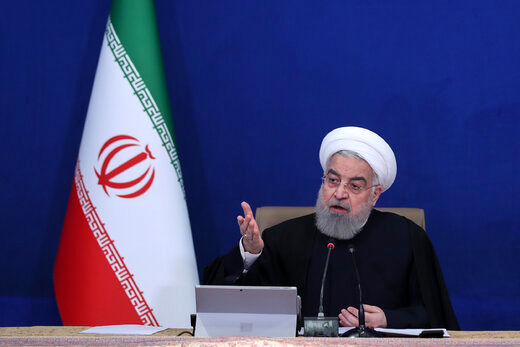 روحانی: امضاهای طلایی کم کم از بین می‌رود/ یکی از موانع بزرگ تولید مفاسد است
