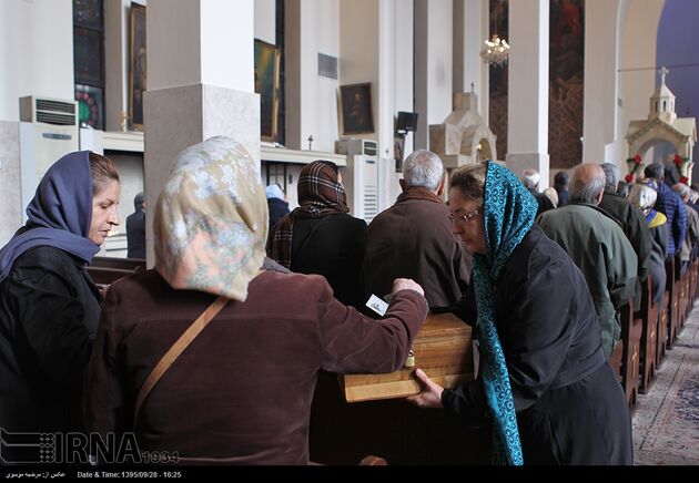 عشاء ربانی در کلیسای سرکیس مقدس