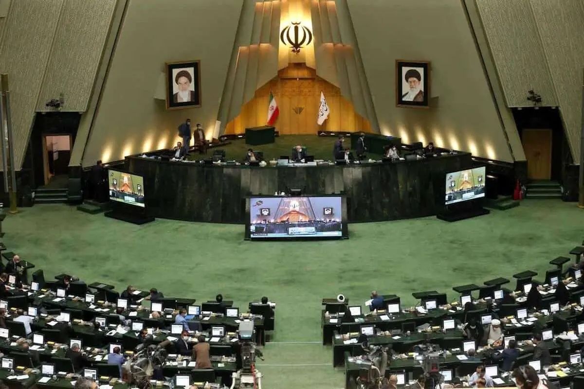 جزئیات تازه از جلسه غیرعلنی مجلس/ نماینده مجلس: خروج از NPT بررسی شد اما تصمیم جدی گرفته نشد