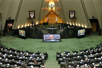 حواشی پیرامون تیم ملی دومیدانی با حضور وزیر ورزش بررسی می‌شود