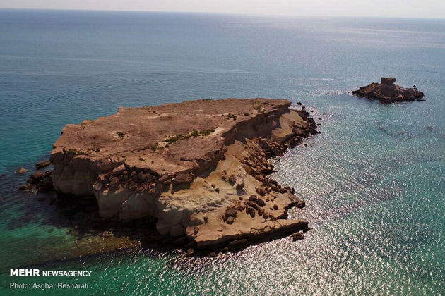 تصاویری از جزایر زیبای «ناز» در سواحل شرقی قشم