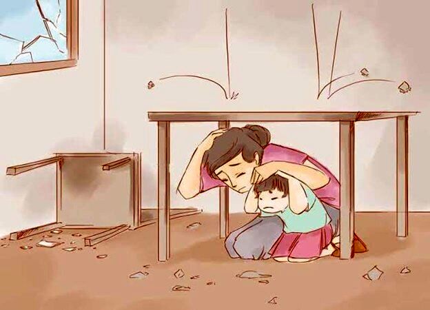 پروتکل نجات در طول حملات هوایی؛ تجمع در راه‌پله و استفاده از آسانسور ممنوع!/ حواستان به انفجار ثانویه یا شلیک دوم باشد