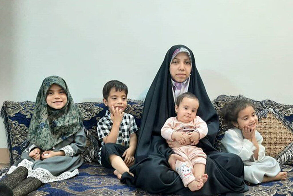 جوانترین مادر دهه هشتادی با 4 فرزند/ بله گفتن عروس و یک جنجال فامیلی+ عکس