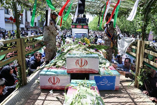 مراسم باشکوه تشییع پیکر شهدای حوادث تروریستی تهران