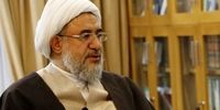 هشدار آیت‌الله اراکی به تهدیدکنندگان رهبر انقلاب/ مردم پاسخ شما را می‌دهند