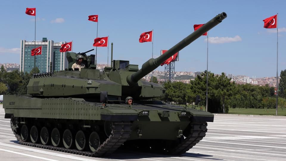 صف‌کشی تانک‌های ترکیه در مرز سوریه (عکس)
