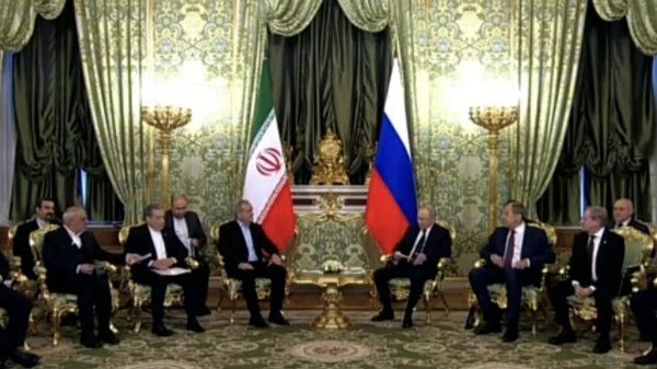  پزشکیان در دیدار با پوتین: توسعه روابط ما نقشه‌های دیگران را نقش بر آب خواهد کرد 