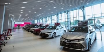 فهرست برندهای مجاز برای واردات خودرو اعلام شد/ بوروکراسی اداری مانع اجرای قانون