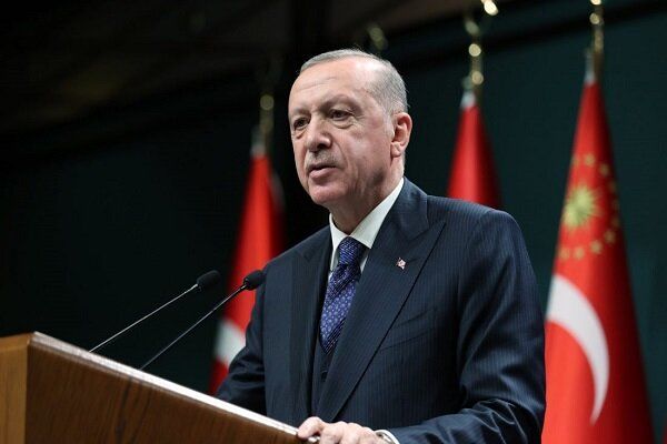 اردوغان: به کارزار تحریم‌های ضد روسی نمی‌پیوندیم/ ناتو مرگ مغزی نشده است