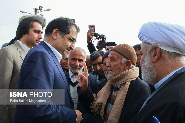 حضور وزیر بهداشت در روستاهای محروم خراسان‌جنوبی