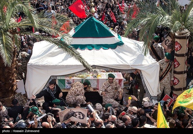 گزارش واشنگتن‌پست از تشییع جنازه شهید حججی + عکس