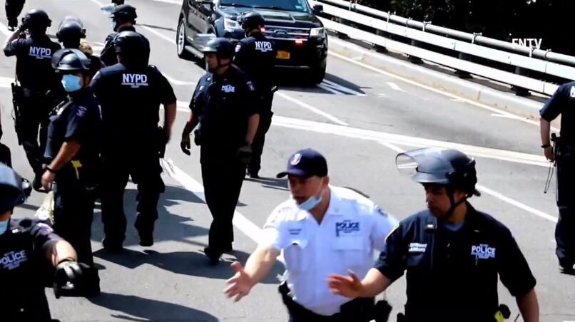 نیویورک به خواسته معترضان برای اصلاح پلیس تن داد