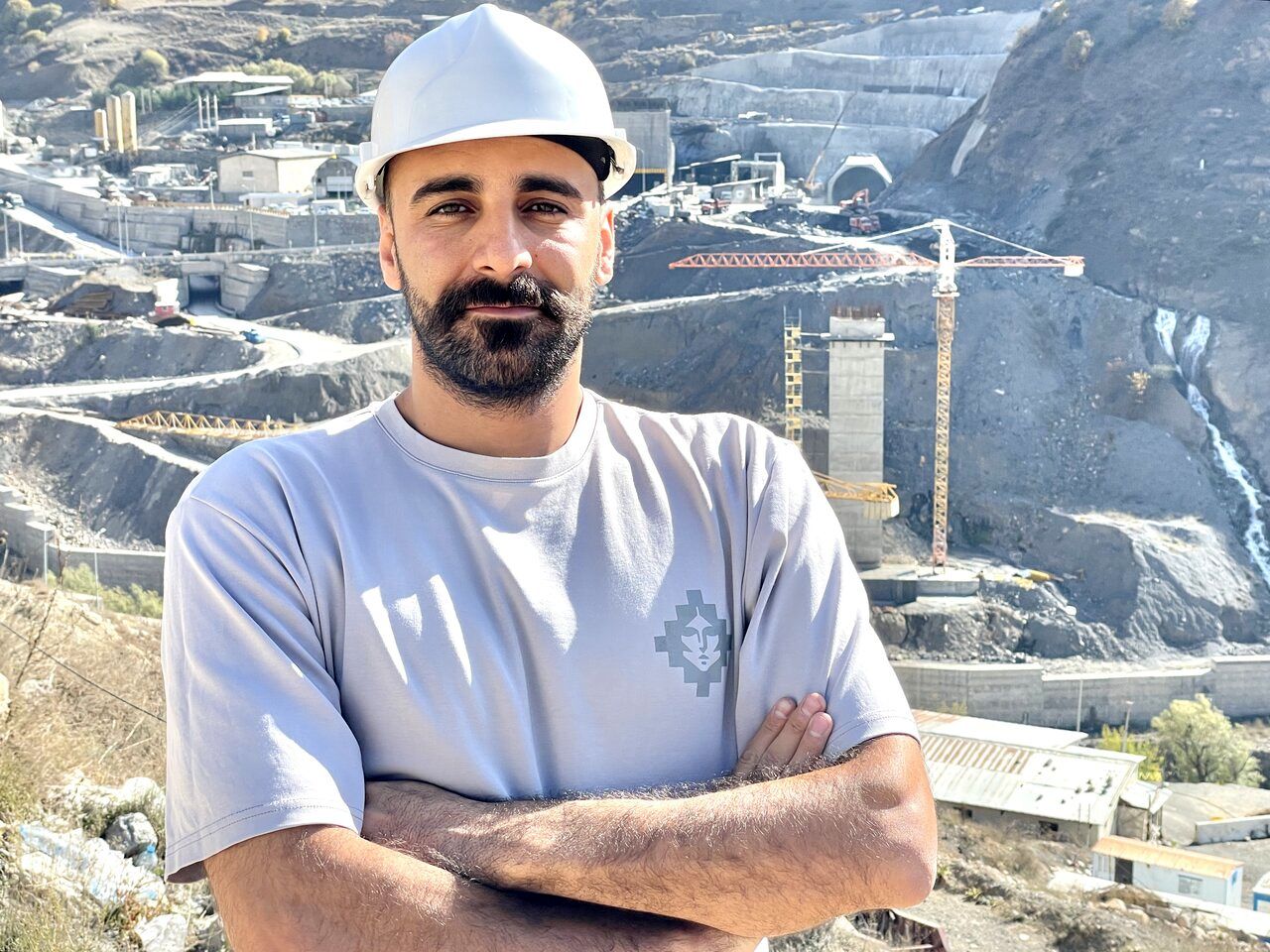 شوک بزرگ به زیرساختهای کشور در پی تصمیم برای حذف «GPS»| فهرست گوشیهایی که از کار خواهند افتاد! 2