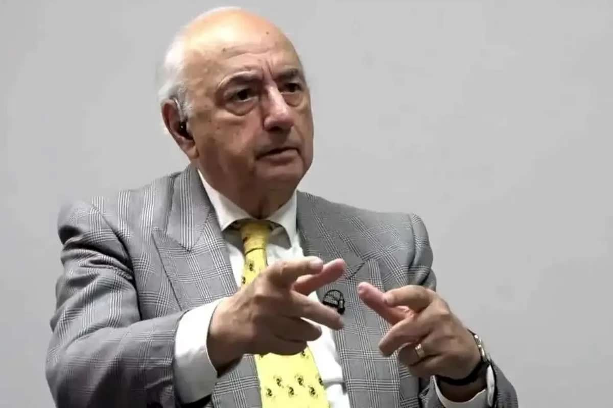 پیمان مکه برای جنگ طراحی شده؟ / فریدون مجلسی: به کار بردن تعبیر «ناتوی جهان اسلام» برای این توافق بسیار زود است/معادله‌ی قدرت در خاورمیانه جالب‌تر و پیچیده‌تر خواهد شد اگر...