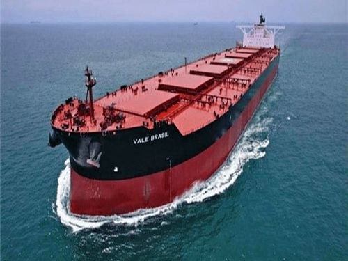 دومین کشتی ایران از تنگه هرمز گذشت