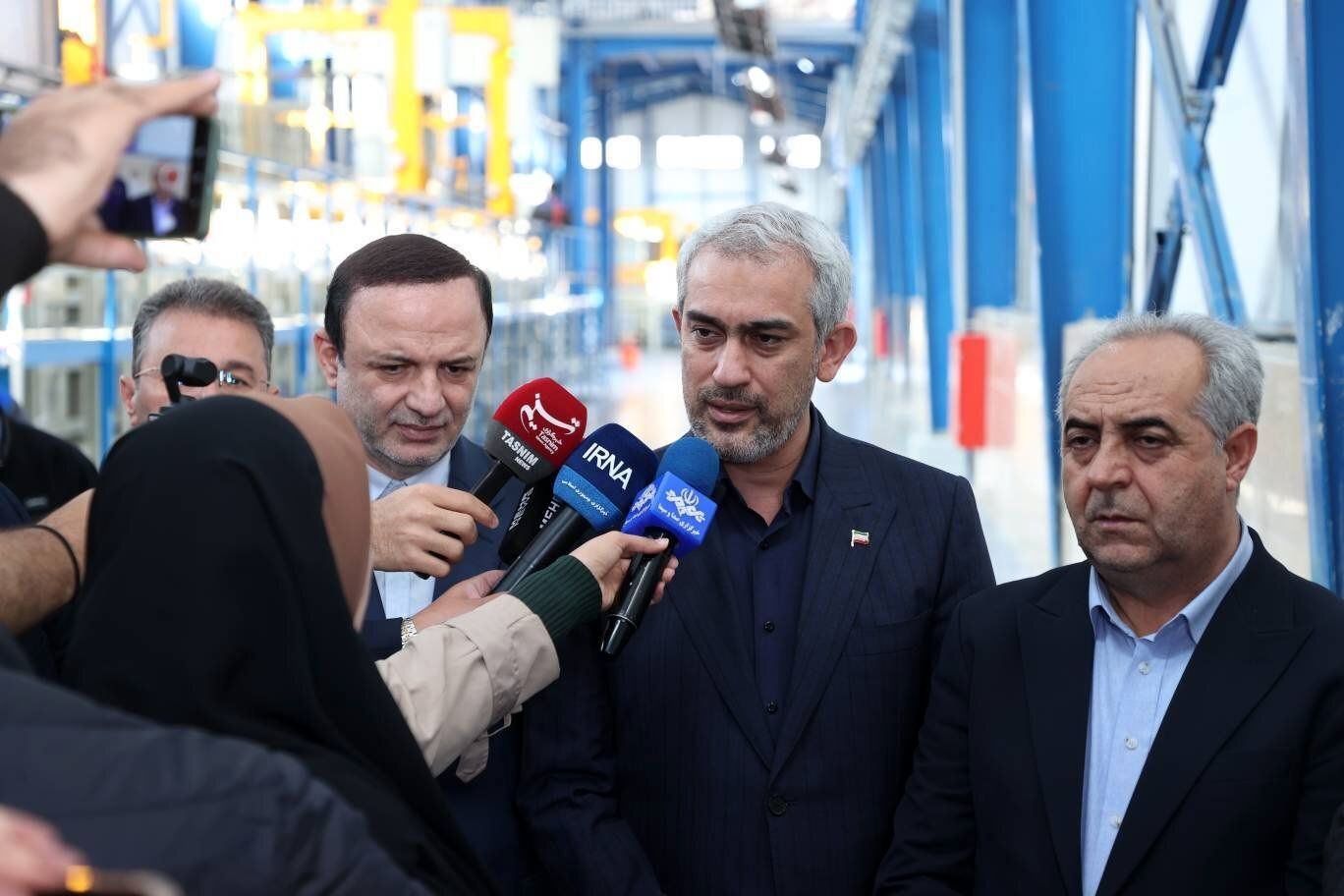 مدنی‌زاده: روح قانون مناطق آزاد با بخشنامه‌ها مرده است/ بخشنامه‌های مزاحم را لغو می‌کنیم